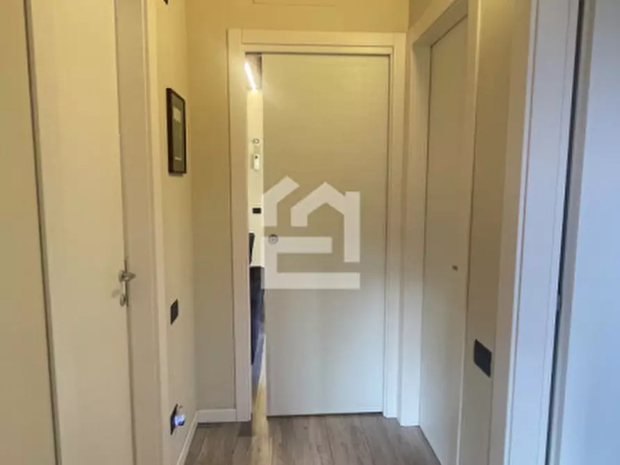 Immagine 7 di Appartamento in vendita  in via vicolo carrobbio a Manerba Del Garda