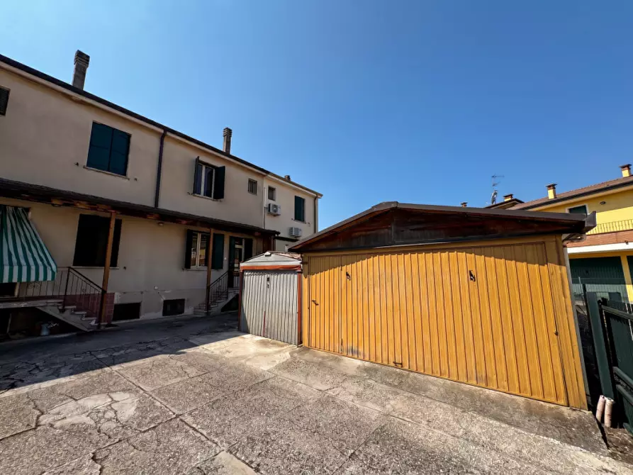 Immagine 12 di Villetta a schiera in vendita  in Viale Regina Margherita a Ospedaletto Euganeo