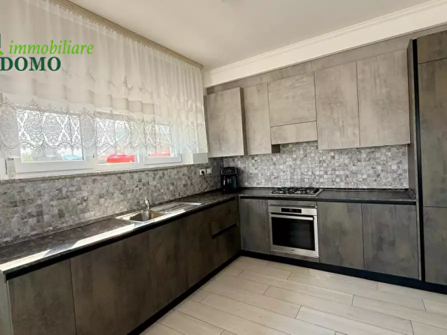 Immagine 17 di Casa bifamiliare in vendita  a Thiene