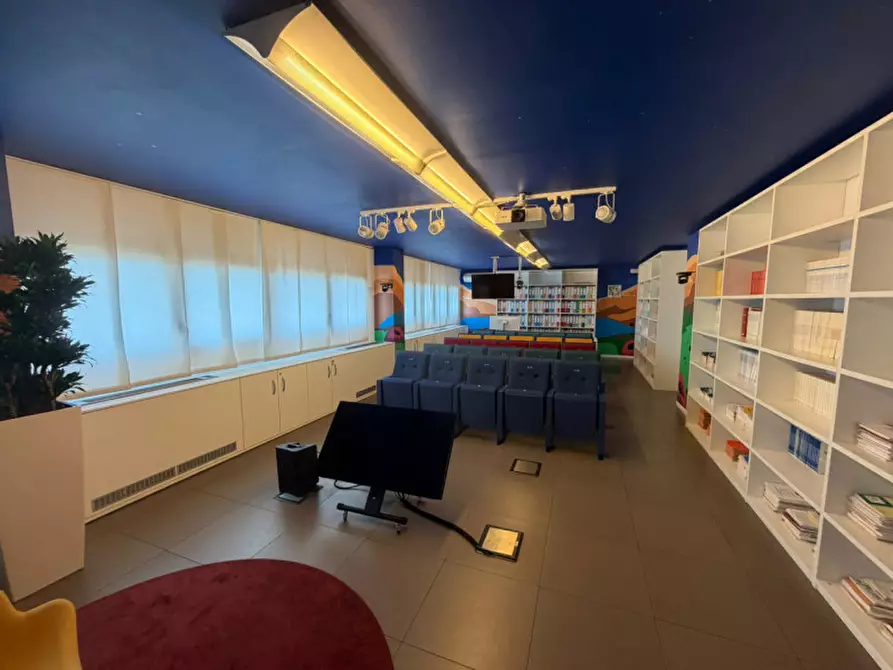 Immagine 7 di Ufficio in affitto  in Via Francesco Rismondo a Padova