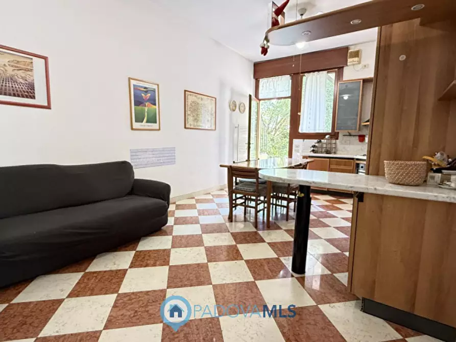 Immagine 8 di Appartamento in vendita  in Via Arnaldo Fusinato a Padova