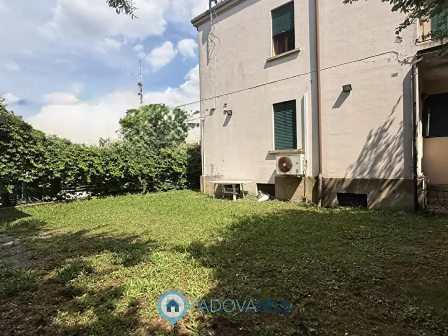Immagine 12 di Appartamento in vendita  in Via Arnaldo Fusinato a Padova