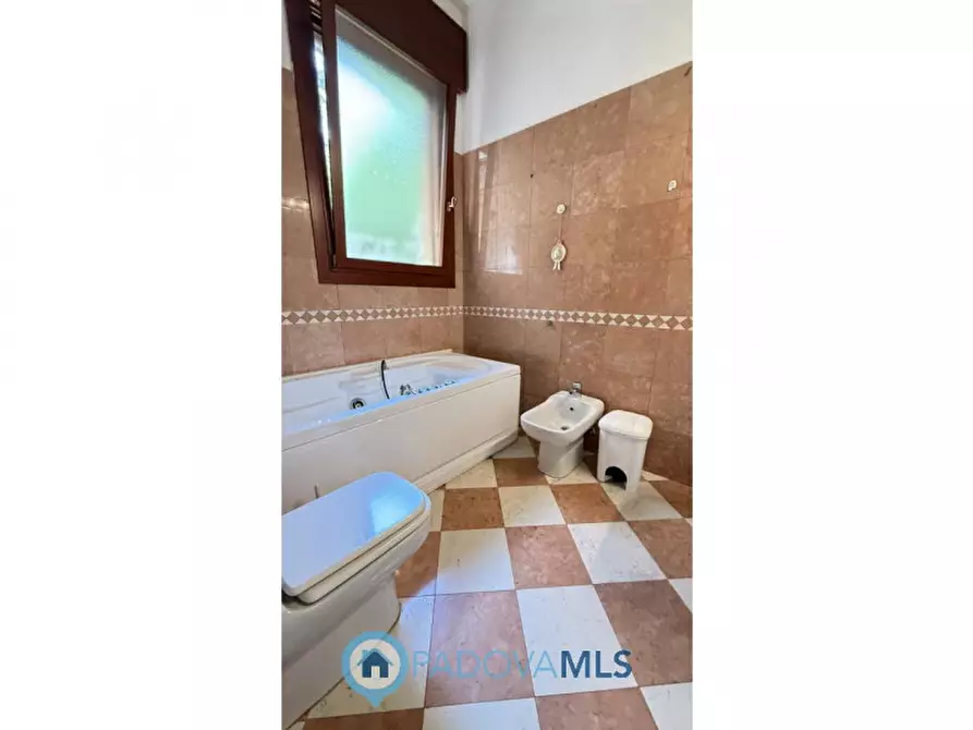 Immagine 23 di Appartamento in vendita  in Via Arnaldo Fusinato a Padova