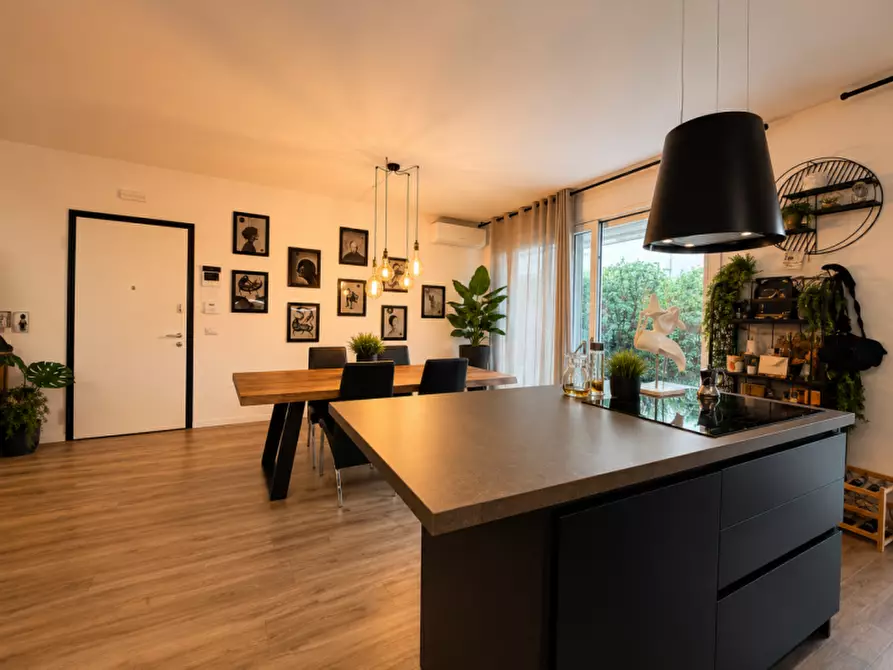 Immagine 8 di Appartamento in vendita  in Via Gianantonio Guardi a Rubano