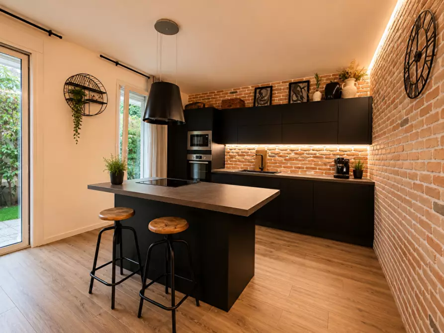 Immagine 17 di Appartamento in vendita  in Via Gianantonio Guardi a Rubano