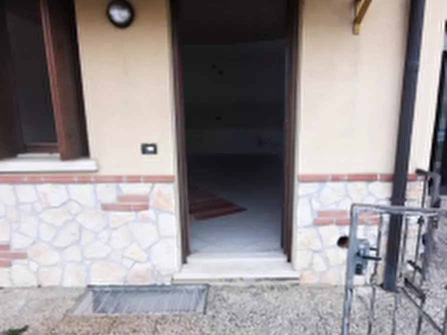 Immagine 3 di Appartamento in vendita  in Via L. Cappellaro a Longare