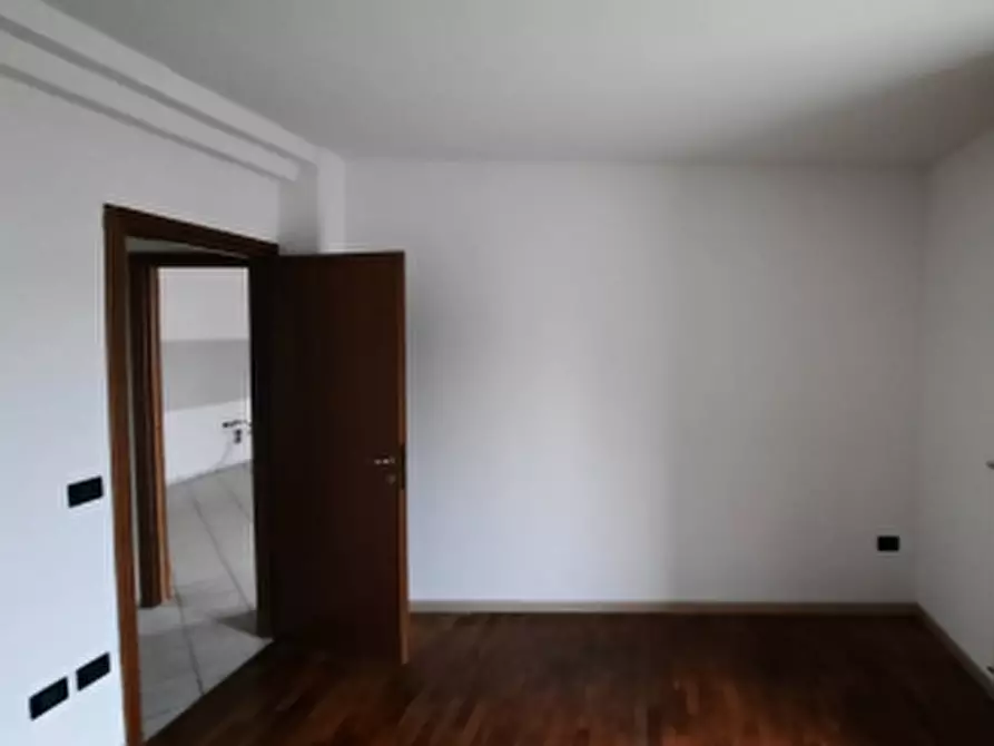 Immagine 5 di Appartamento in vendita  in Via L. Cappellaro a Longare