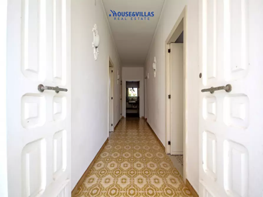 Immagine 10 di Villa in vendita  in Via delle Viole a Noto