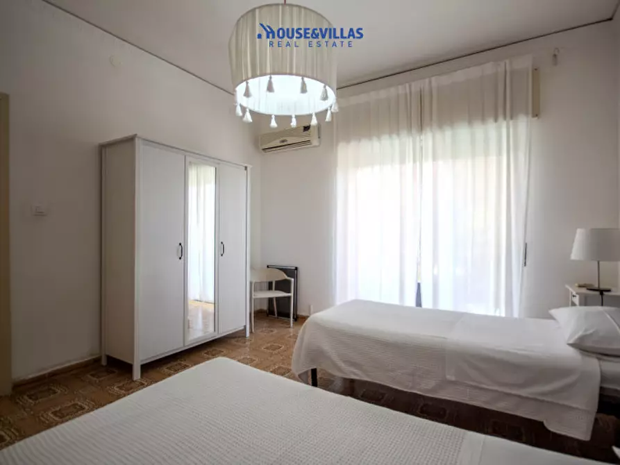 Immagine 14 di Villa in vendita  in Via delle Viole a Noto