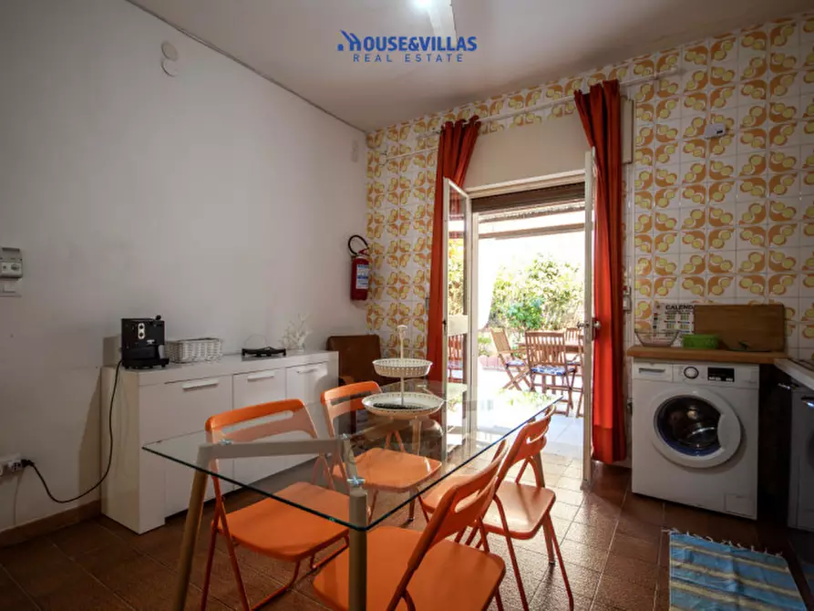 Immagine 20 di Villa in vendita  in Via delle Viole a Noto