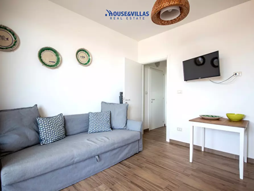 Immagine 29 di Villa in vendita  in Via delle Viole a Noto