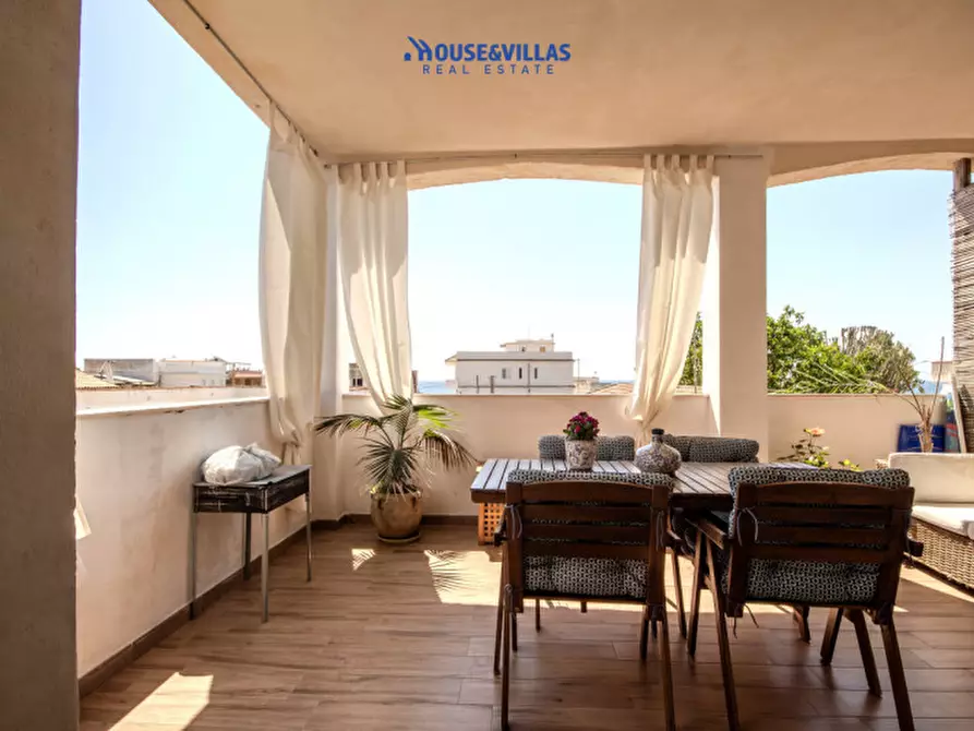 Immagine 36 di Villa in vendita  in Via delle Viole a Noto