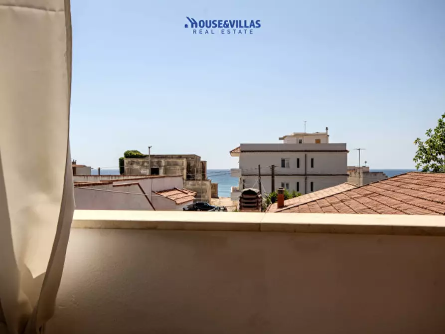 Immagine 37 di Villa in vendita  in Via delle Viole a Noto