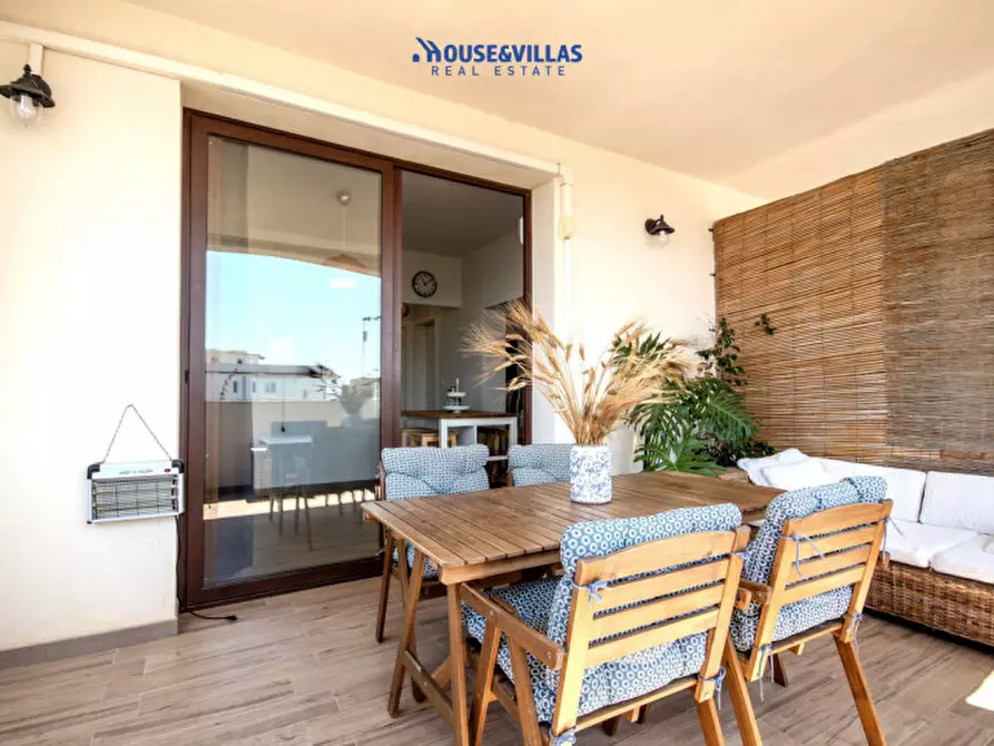 Immagine 53 di Villa in vendita  in Via delle Viole a Noto