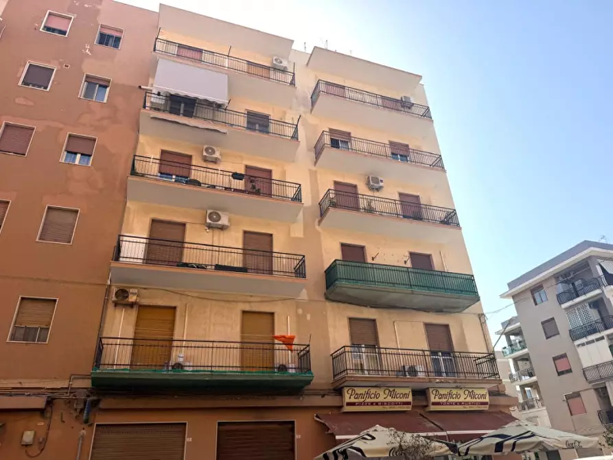 Immagine 1 di Appartamento in vendita  in via Rosolini 17 a Siracusa