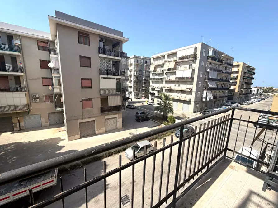 Immagine 13 di Appartamento in vendita  in via Rosolini 17 a Siracusa