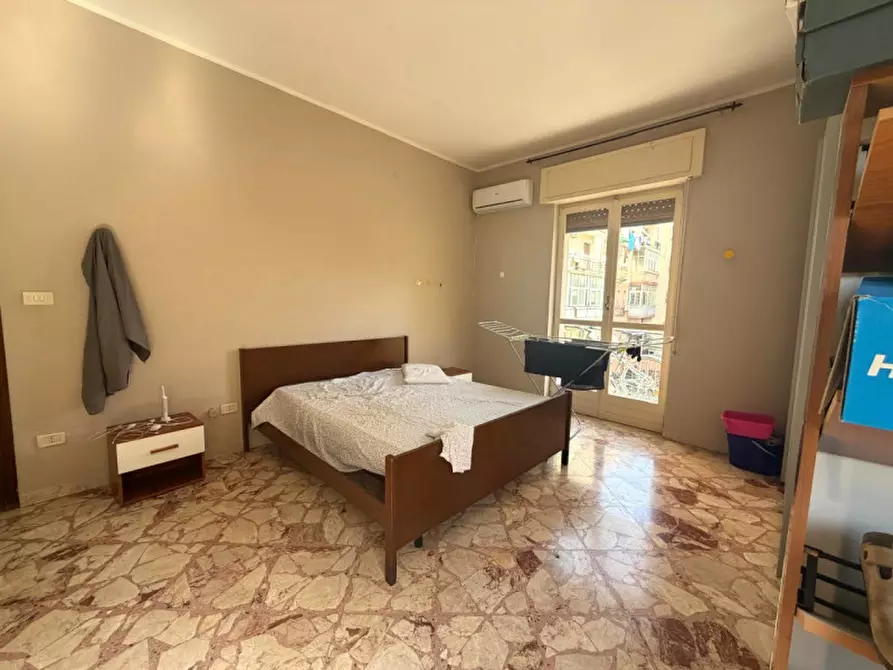 Immagine 15 di Appartamento in vendita  in via Rosolini 17 a Siracusa