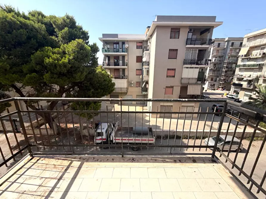 Immagine 18 di Appartamento in vendita  in via Rosolini 17 a Siracusa