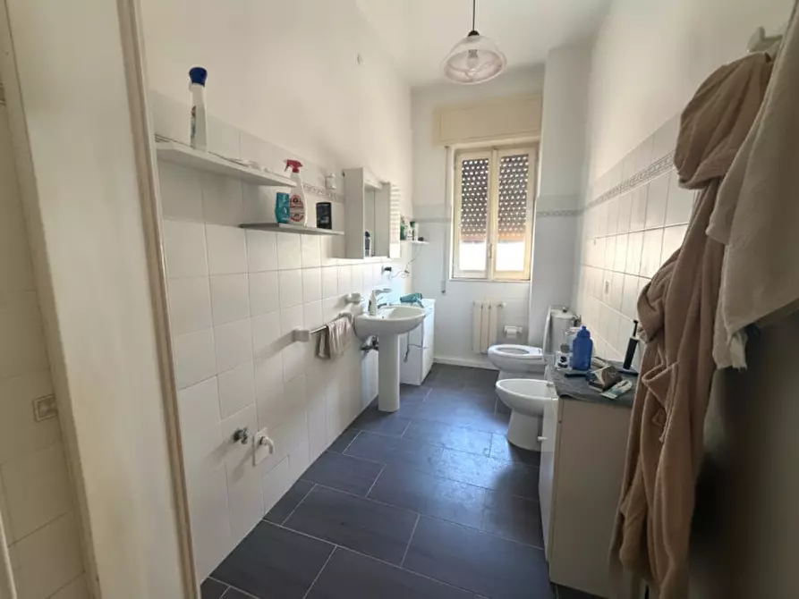 Immagine 20 di Appartamento in vendita  in via Rosolini 17 a Siracusa