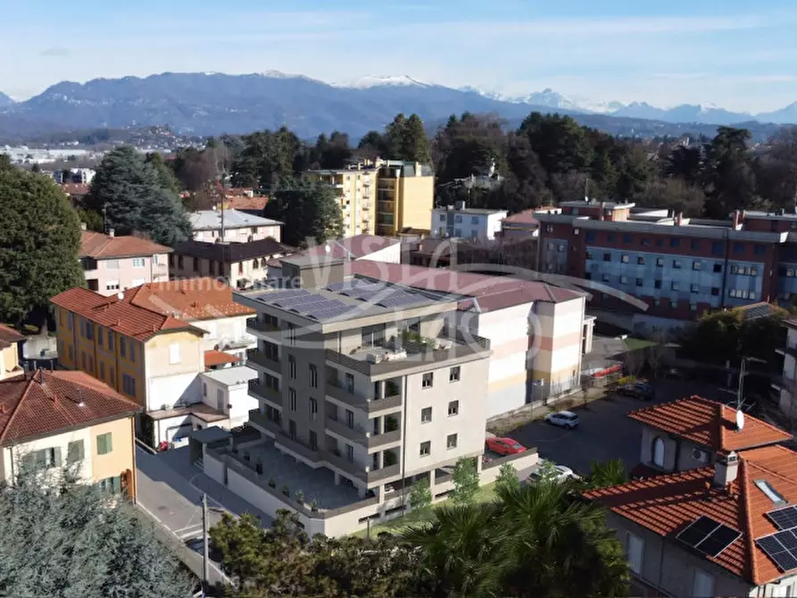 Immagine 2 di Appartamento in vendita  in Via Trieste angolo via Scalabrini a Fino Mornasco
