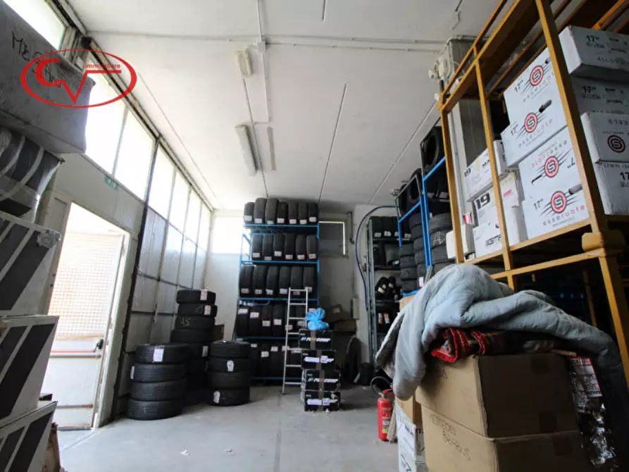 Immagine 7 di Capannone industriale in vendita  in Lavanella a Montevarchi