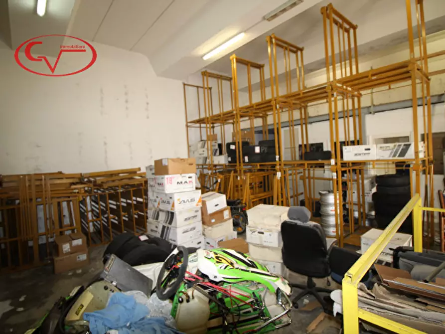 Immagine 4 di Capannone industriale in affitto  in Via Aretina a Montevarchi