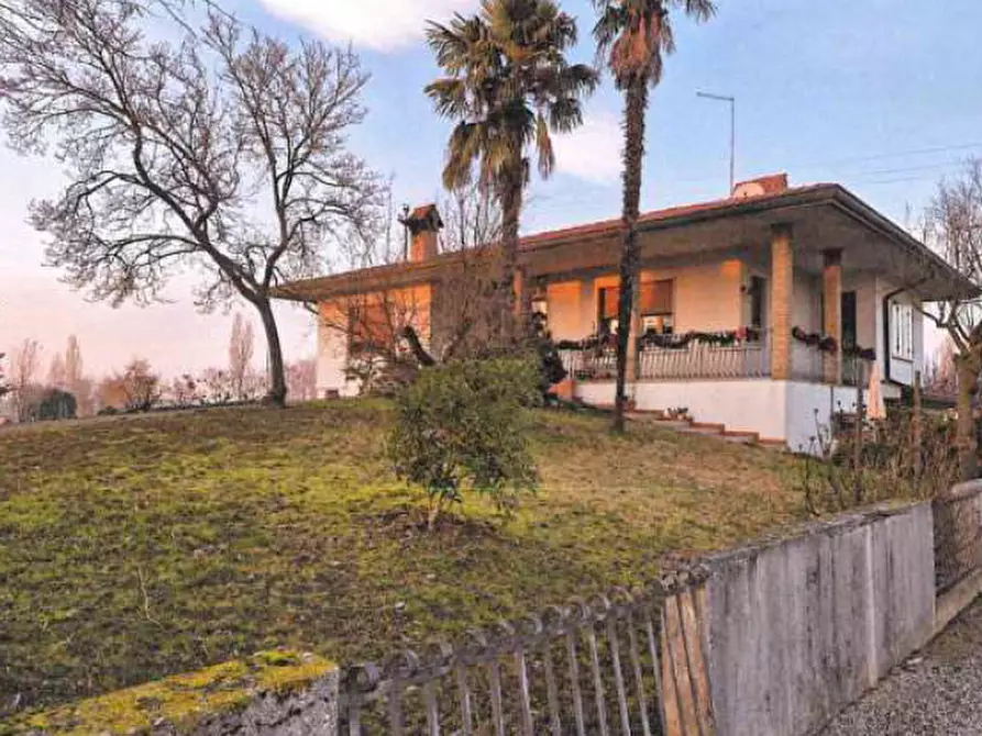 Immagine 1 di Casa indipendente in vendita  in Via Fantinello Peressina, 19 a Meolo