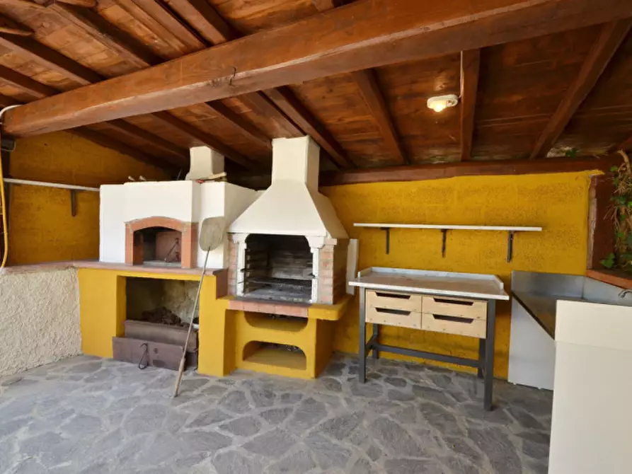 Immagine 11 di Villa in vendita  in Querceto a Loro Ciuffenna