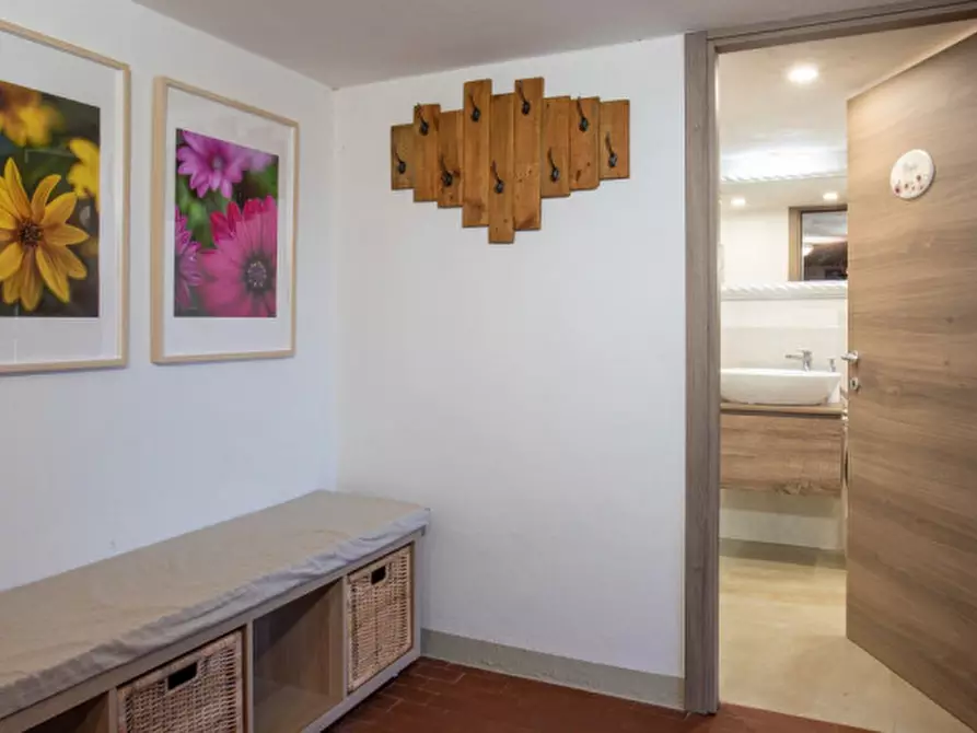 Immagine 30 di Villa in vendita  in Querceto a Loro Ciuffenna