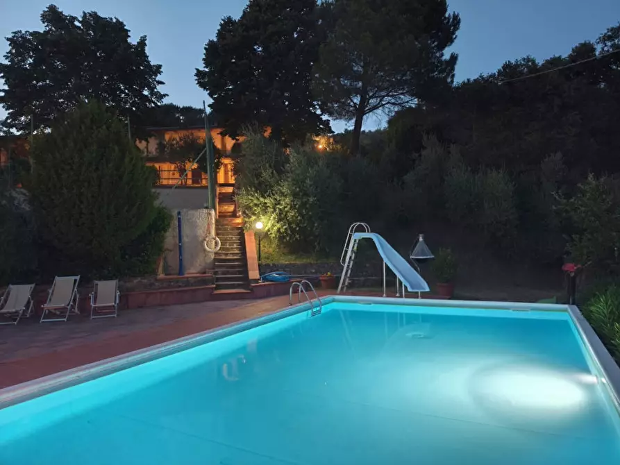 Immagine 31 di Villa in vendita  in Querceto a Loro Ciuffenna