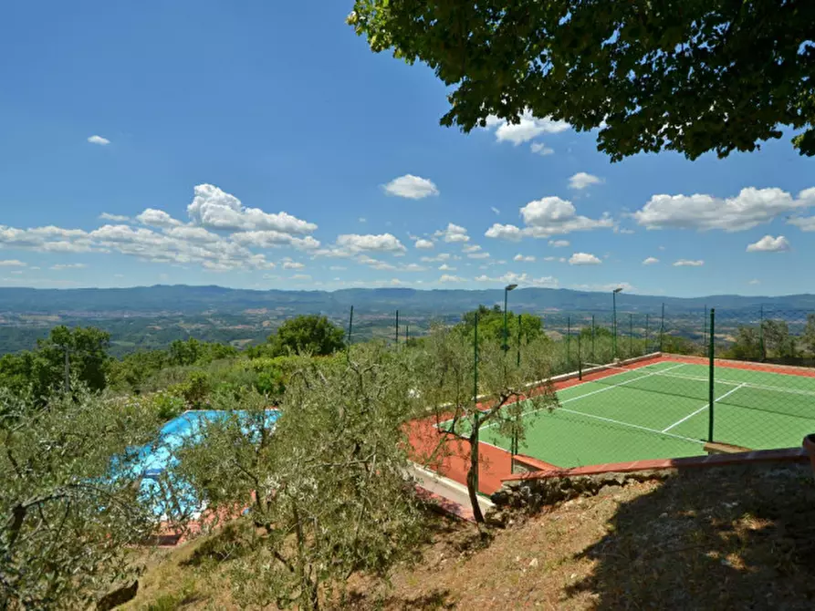Immagine 33 di Villa in vendita  in Querceto a Loro Ciuffenna