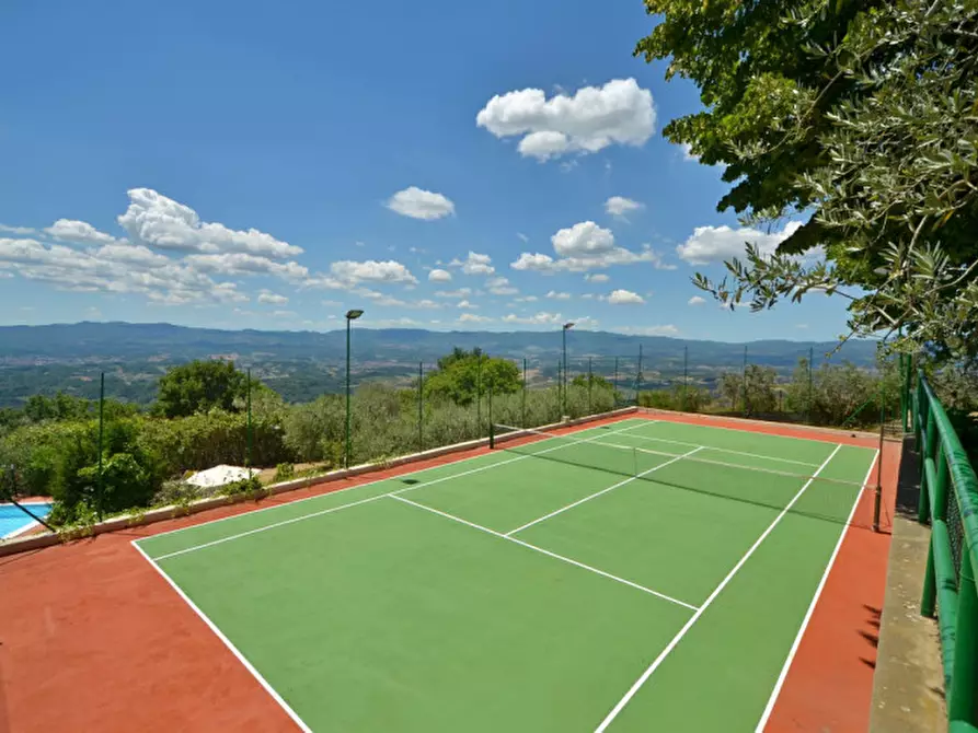 Immagine 34 di Villa in vendita  in Querceto a Loro Ciuffenna