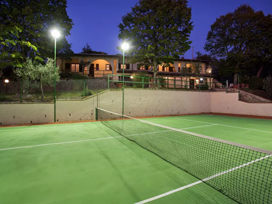 Immagine 36 di Villa in vendita  in Querceto a Loro Ciuffenna