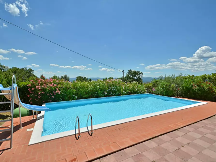 Immagine 42 di Villa in vendita  in Querceto a Loro Ciuffenna