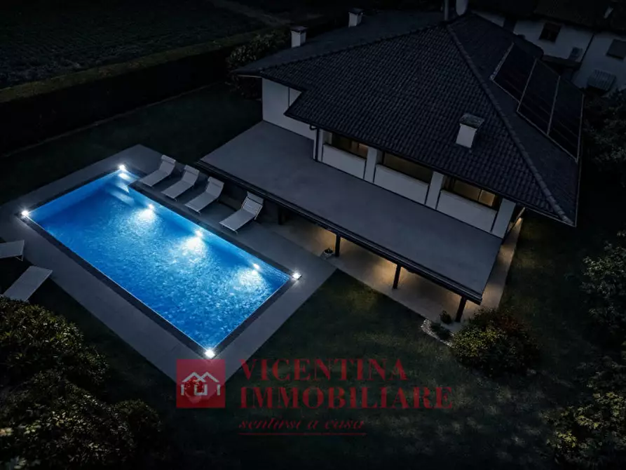 Immagine 3 di Casa indipendente in vendita  in Via Lago di Misurina a Costabissara