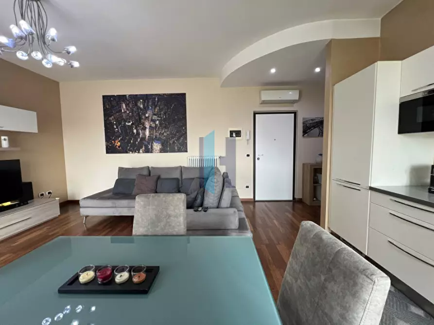 Immagine 10 di Appartamento in vendita  in Viale Duca degli Abruzzi 97 a Brescia