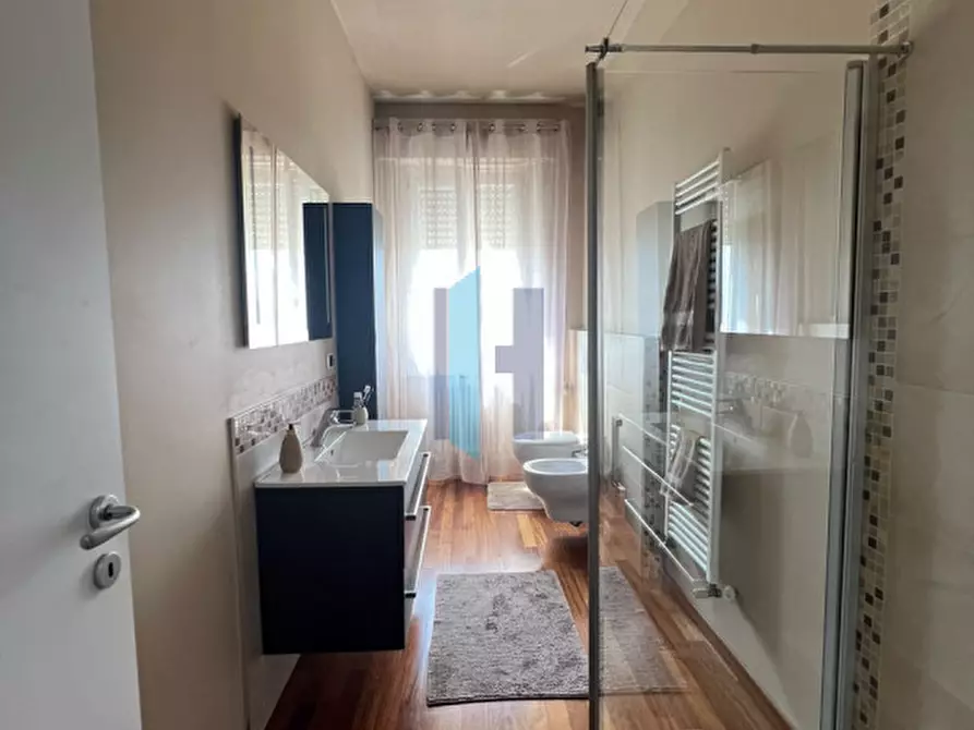 Immagine 32 di Appartamento in vendita  in Viale Duca degli Abruzzi 97 a Brescia