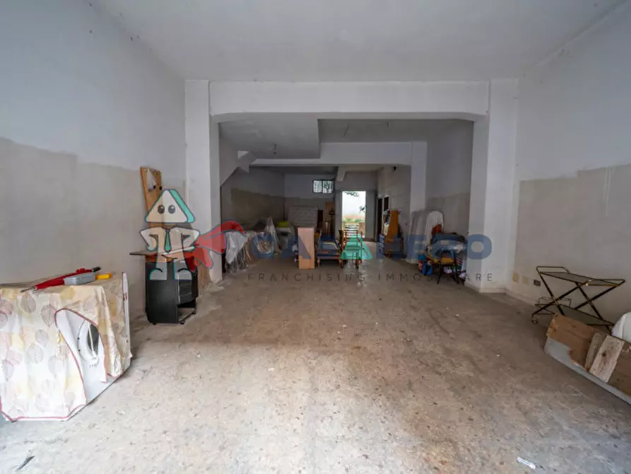 Immagine 1 di Magazzino in affitto  in Via Lanza a Bagheria