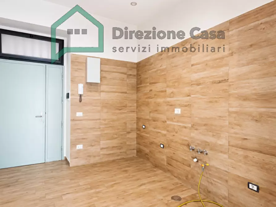 Immagine 4 di Appartamento in vendita  in TRAVERSA II MACELLO a Napoli