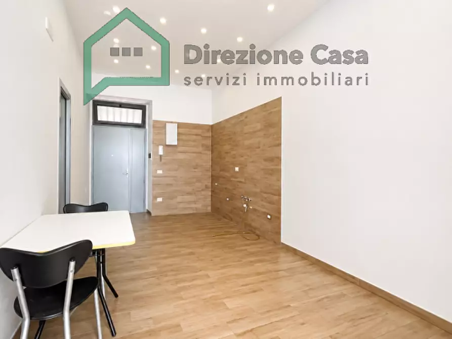 Immagine 5 di Appartamento in vendita  in TRAVERSA II MACELLO a Napoli