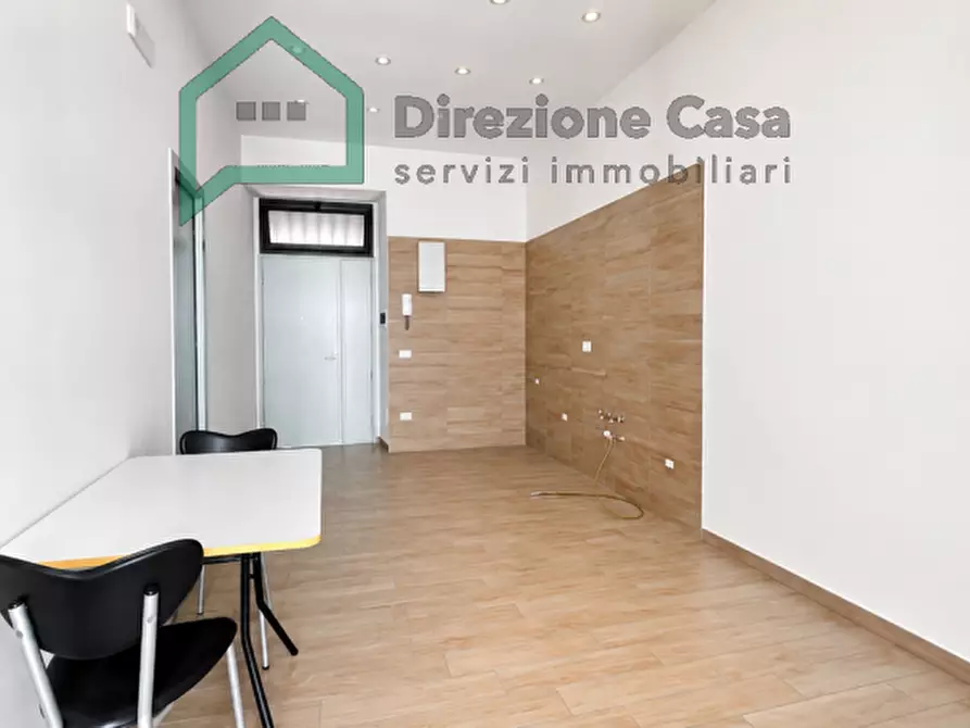 Immagine 7 di Appartamento in vendita  in TRAVERSA II MACELLO a Napoli
