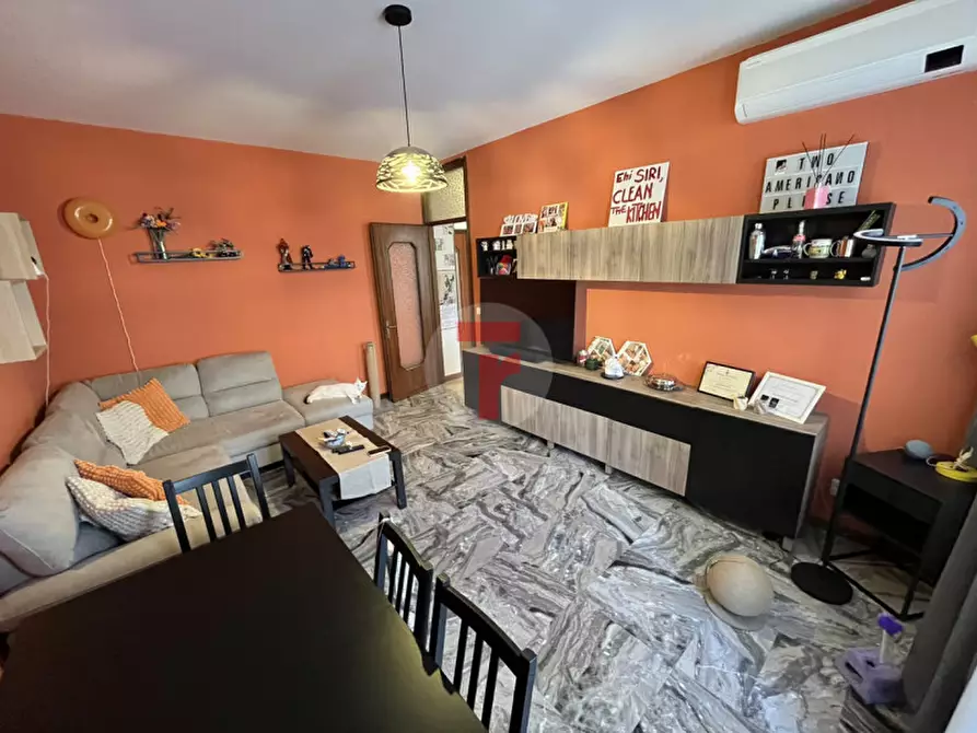 Immagine 1 di Appartamento in vendita  in Via Gerolamo Induno a Padova