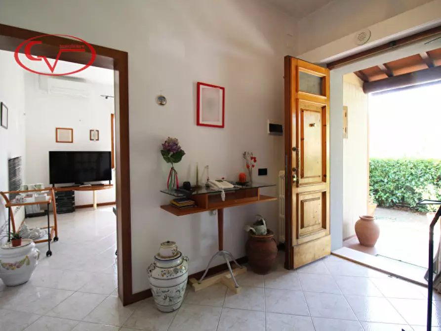 Immagine 25 di Villa in vendita  in Dudda a Greve In Chianti
