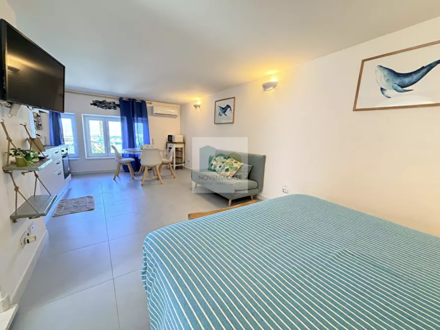 Immagine 1 di Appartamento in vendita  in via marina a Forio