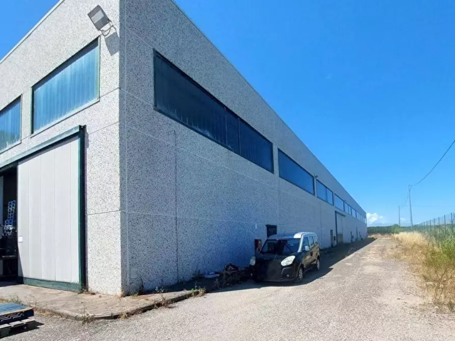Immagine 10 di Capannone industriale in vendita  in Via Pennaluce, 66054 Vasto CH, Italia a Vasto