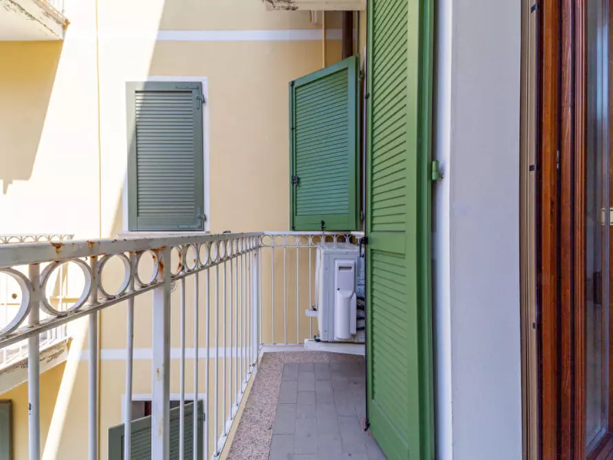Immagine 10 di Appartamento in vendita  in Viale Lombardia, 6 a Parma