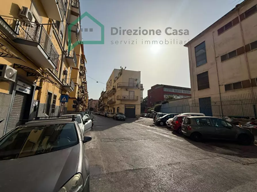 Immagine 1 di Appartamento in affitto  in via ettore bellini, 28 a Napoli