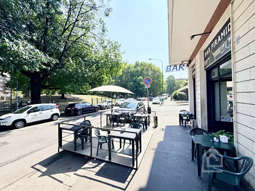 Immagine 13 di Attività commerciale in vendita  in Corso Taranto 22 a Torino