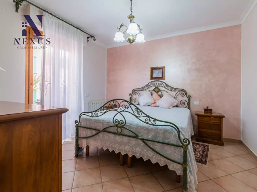 Immagine 21 di Appartamento in vendita  in Via Osimo a Fano