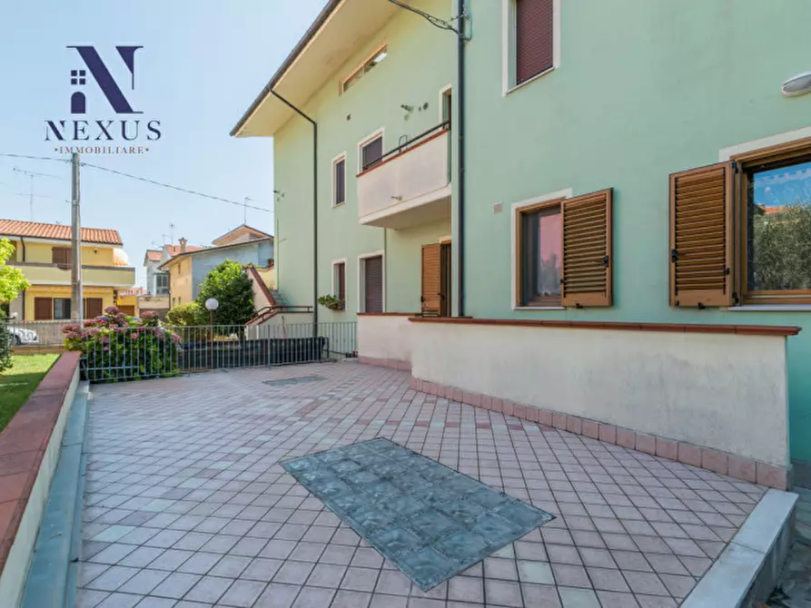 Immagine 23 di Appartamento in vendita  in Via Osimo a Fano